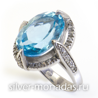 Кольцо из серебра 925 пробы с голубым топазом и фианитами   (С-200)