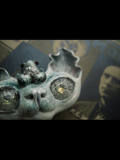 "Сомнус, Гипнотический Кот" необычная брошь по мотивам творчества Тима Бёртона