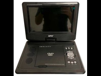 Портативный DVD-плеер XPX EA-1049L