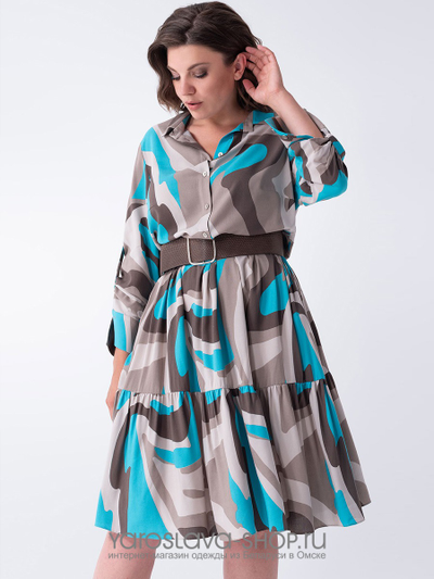 Женское платье с воланами в коричневых и голубых тонах