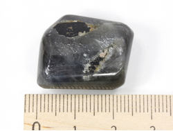 Корунд синий (сапфир), галтовка, Индия (23*22*13 мм, 17,5 г) №27573