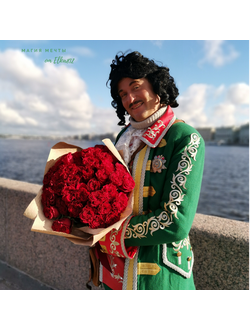 Букет из бордовых  роз, сорт Хартс, 45 шт.