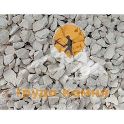 Бежевая гипсовая крошка, фракция 20-40 мм