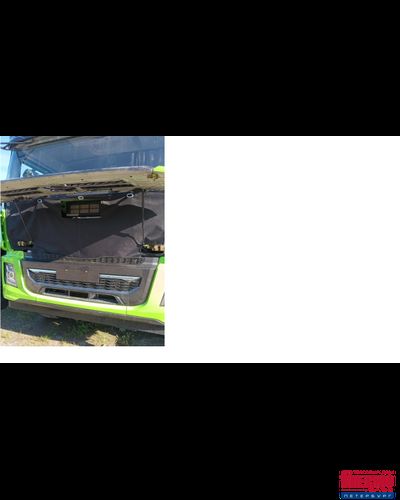 Утеплитель радиатора Shacman X3000, черный  (3-х слойный)