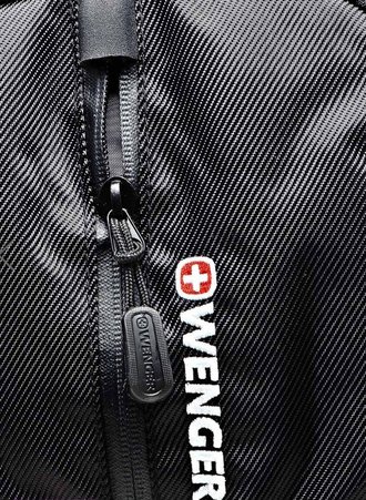 wenger large volume daypack 15912215