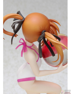 Фигурка 1/10  Наноха Такамати (Takamachi Nanoha Swimsuit Ver.)