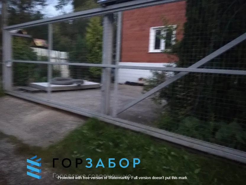 Секционный сварной сетчатый забор купить с становкой