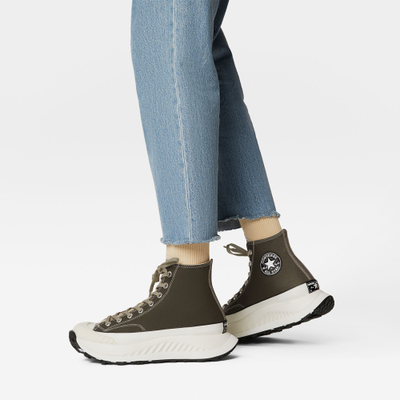 Как смотрятся на ногах СТИЛЬНЫЕ Converse Chuck Taylor 70 AT-CX A01681C