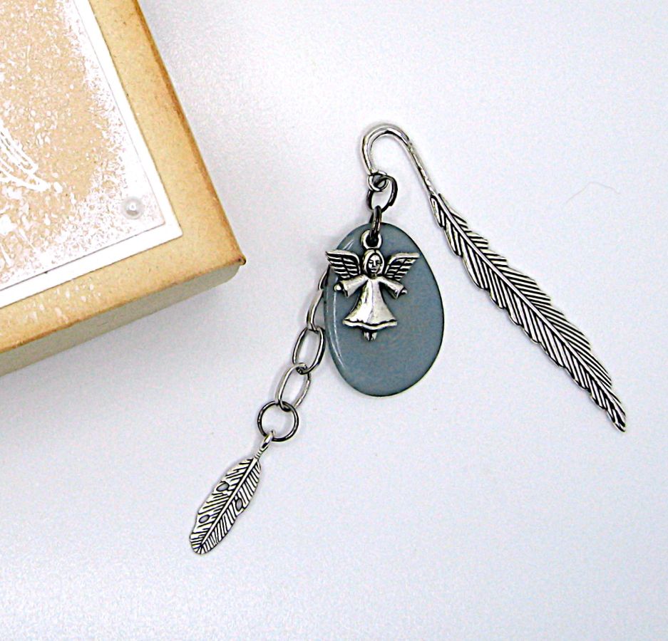 Авторская книжная закладка от Наталии Смирновой из коллекции "Свет Ангелов"