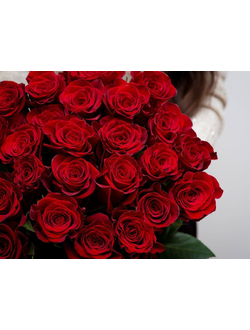 БУКЕТ ИЗ 25 КРАСНЫХ РОЗ