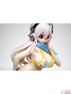 Фигурка Сонико (Sonico Winter ver.)
