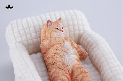 Котик на софе (рыжий) - Коллекционная фигурка 1/6 Lazybones Cat (JXK293B) - JXK