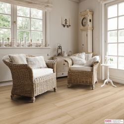 Дизайнерский пол Disano Classic Aqua Дуб Светлый 536244 в интерьере гостиной