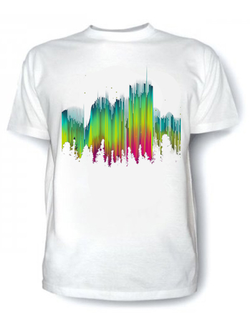 яркая футболка