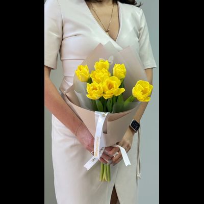 Букет цветов на 8 марта № 730