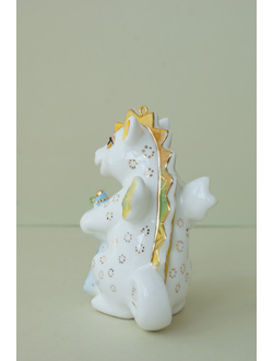 Дракон с мешком подарков