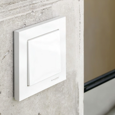 Розетки и выключатели AtlasDesign Systeme Electric