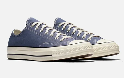 Converse 2025 light carbon