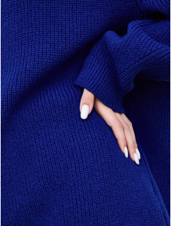 Свитер женский темно-синий