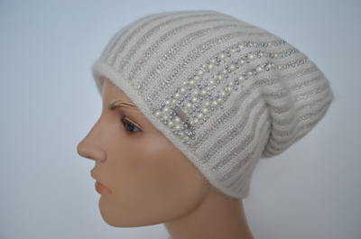 шапка Vizio белая