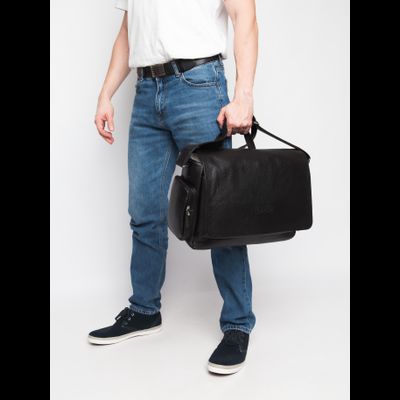 Кожаная мужская сумка Toara black (арт. 5058-61)