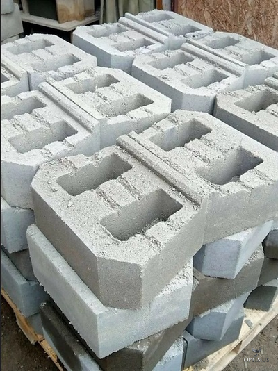 Камень для подпорной стенки