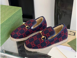 Женские Лоферы с мехом GUCCI GG WOOL LOAFERS