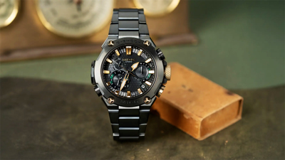 Часы Casio G-Shock MRG-B2000BG-3A