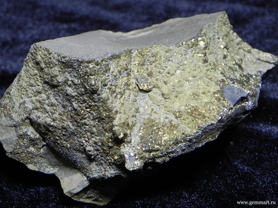 Пирит, "спектропирит", в полости конкреции. Россия. 80*65*40мм