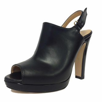 Босоножки (размер 40)