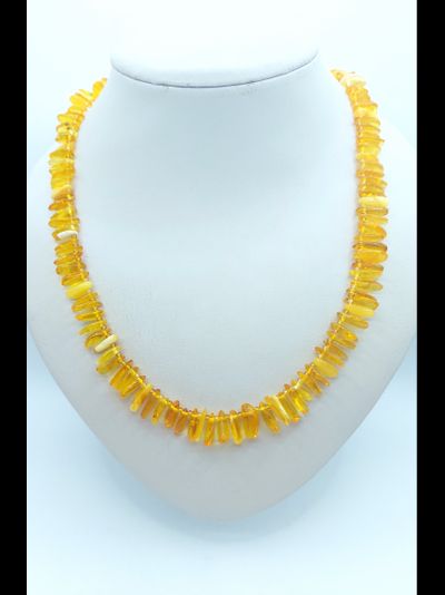 Бусы из янтаря "Галька"