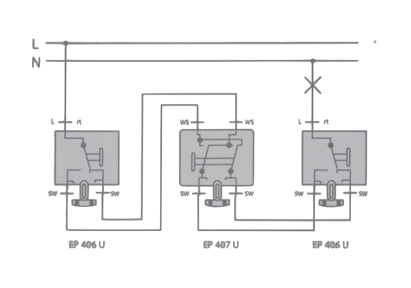 Схема подключения перекрестного переключателя Jung EP407U, для включения света с трех мест 