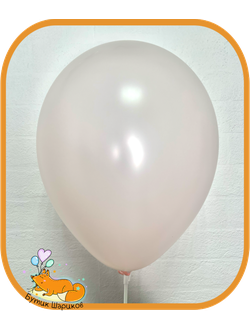 Шарики под потолок нежно-розового цвета