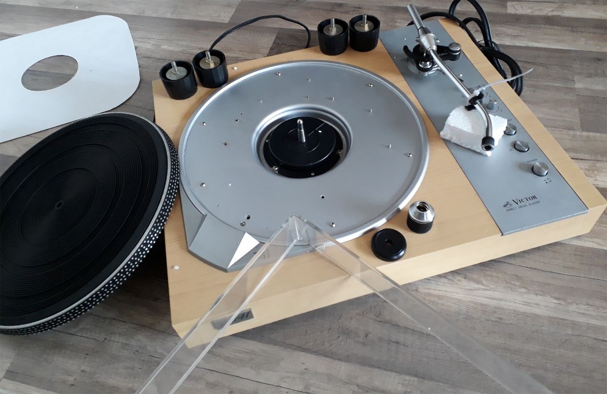 виниловый проигрыватель ion pro500bt. проигрыватель technics sl-01. Kenwood trio kp-990 msrp. Yamaha yp-d51/71. проигрыватели винила япония.