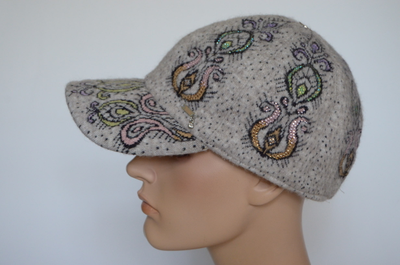 Зимняя бейсболка со стразами Vizio Италия 1037 VE