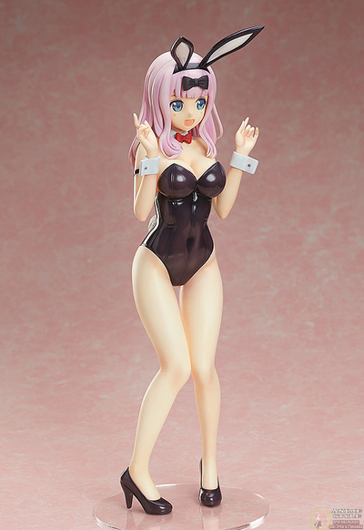 Фигурка 1/4 Тика Фудзивара (Chika Fujiwara Bare Leg Bunny Ver.)