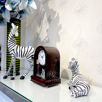 Настольные часы Rhythm CRH249NR06