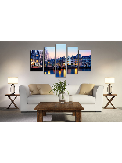 Модульная картина "Город у реки"