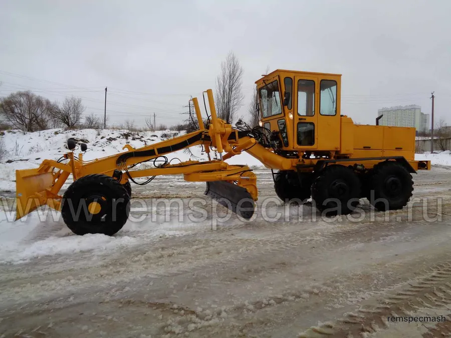 Автогрейдер ДЗ-122 после полного капремонта
