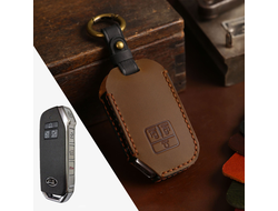 Коричневый чехол на ключ kia carnival 4 поколения с 2020 года. Аксессуар из натуральной кожи.