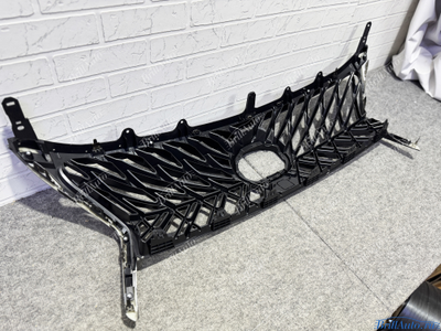 Решетка Lexus LX 570 2012-2015 TRD черная антихром