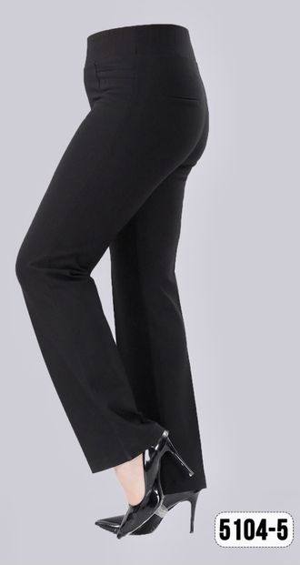 Черные брюки полной длины