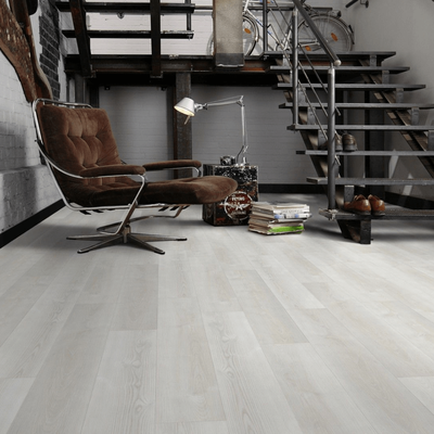 Виниловый пол Wineo 400 Wood Dream Pine Light DLC00105 на замке