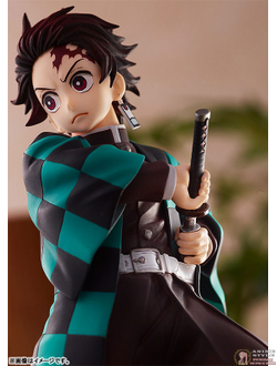Фигурка Тандзиро Камадо (Kamado Tanjirou Pop Up Parade)