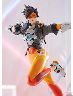 Фигурка Трейсер (Tracer Pop Up Parade)