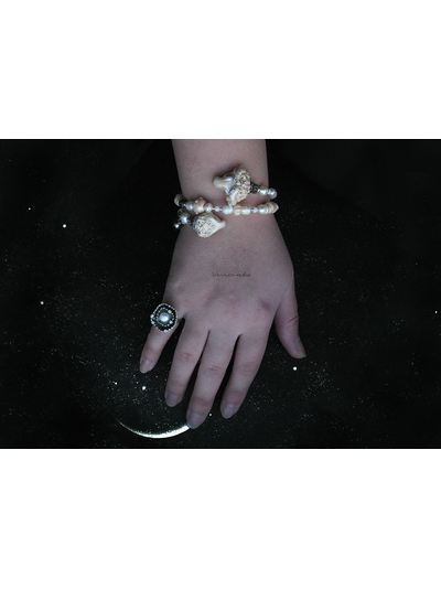 Браслет в стиле арт-нуво с овечкой и барашком