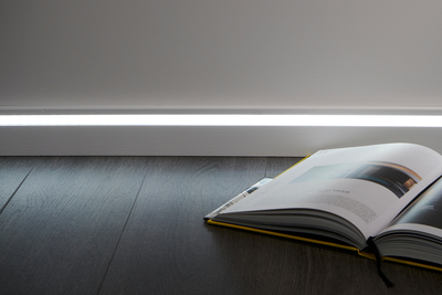 Плинтус IL11 WALLSTYL® - 80*20*2000мм