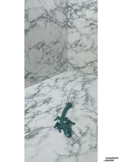 Дракон с розой