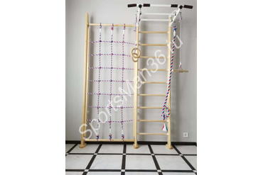 СПОРТИВНЫЙ КОМПЛЕКС KARUSSELL Adler. Цвет дерева натуральный, цвет металла белый.