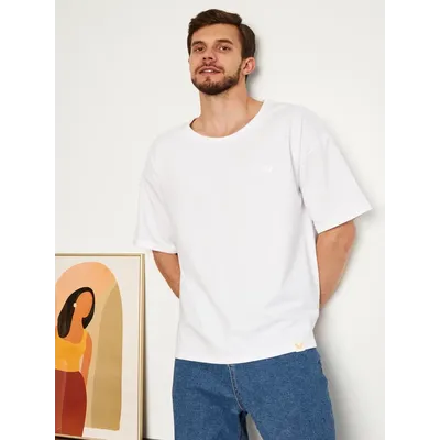 МУЖСКАЯ ФУТБОЛКА БЕЛАЯ  "ВОЗДУШНАЯ"